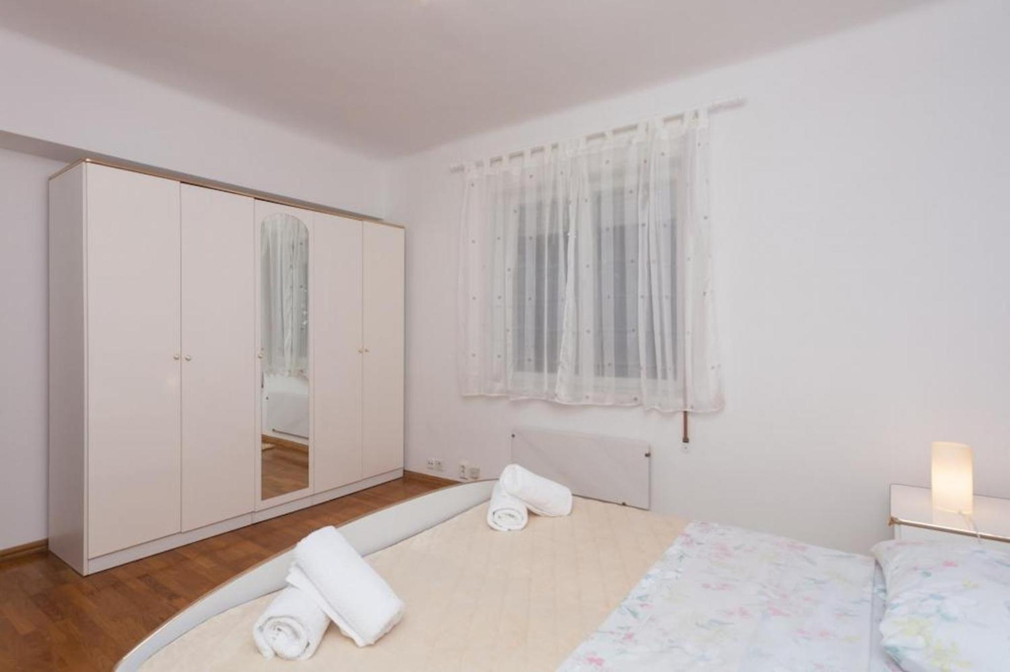 Apartma Rea *